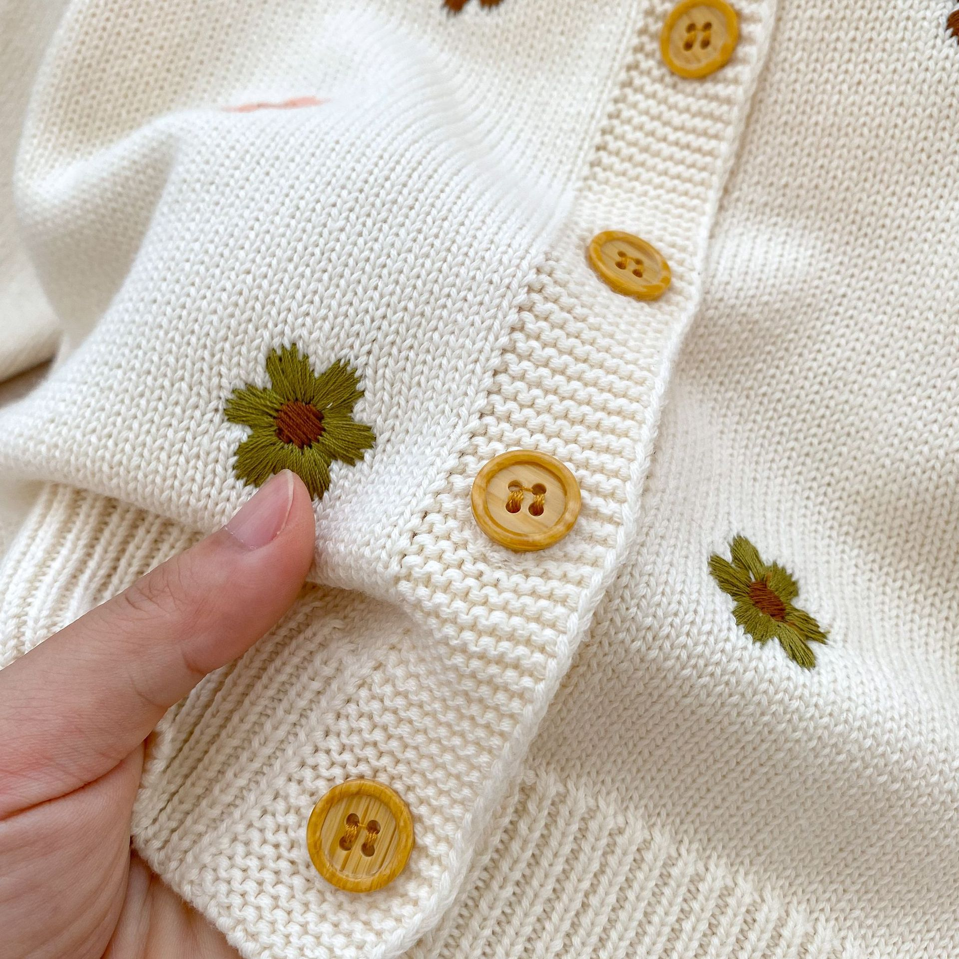 Maggie Knit Sweater in Daisy